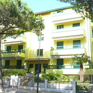 https://residence-pineta.hotelinveneto.com